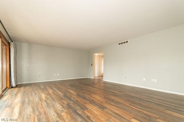 9251 Boyer Lane, Kirtland Hills, OH 44060