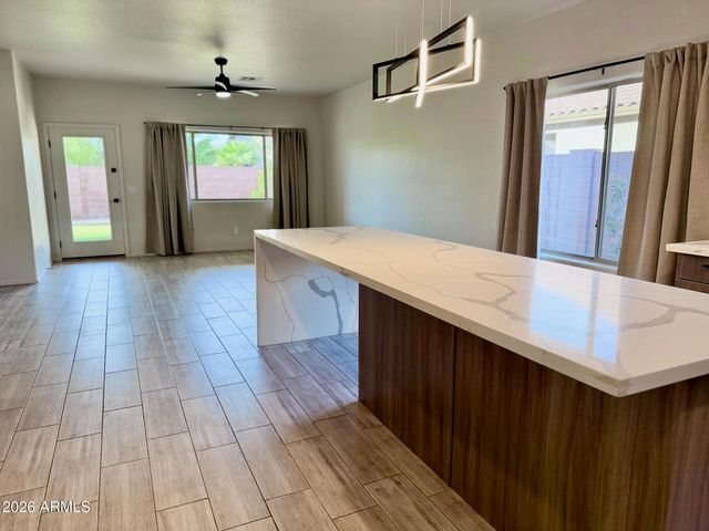 1126 E CAROB Drive, Chandler, AZ 85286