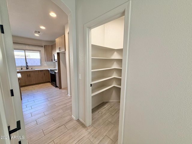 1126 E CAROB Drive, Chandler, AZ 85286