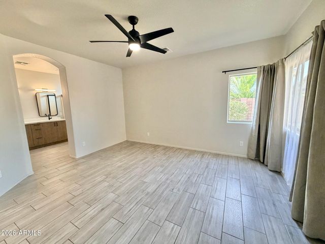 1126 E CAROB Drive, Chandler, AZ 85286