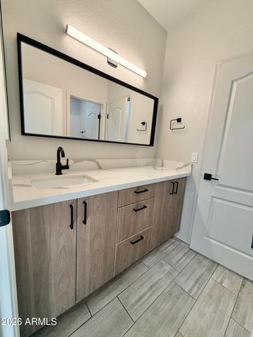 1126 E CAROB Drive, Chandler, AZ 85286