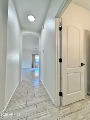 1126 E CAROB Drive, Chandler, AZ 85286