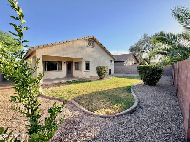 1126 E CAROB Drive, Chandler, AZ 85286