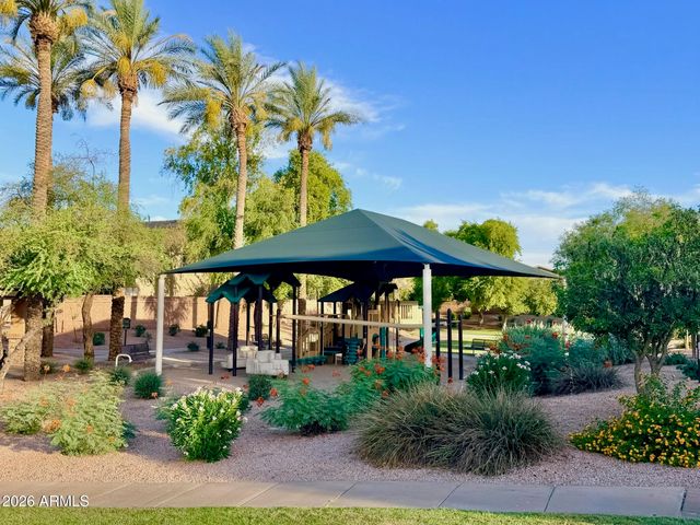 1126 E CAROB Drive, Chandler, AZ 85286