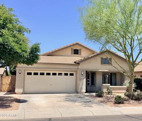 1126 E CAROB Drive, Chandler, AZ 85286