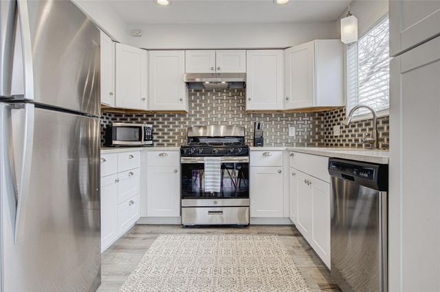 6009 Richard Carlton BLVD, Austin, TX 78727