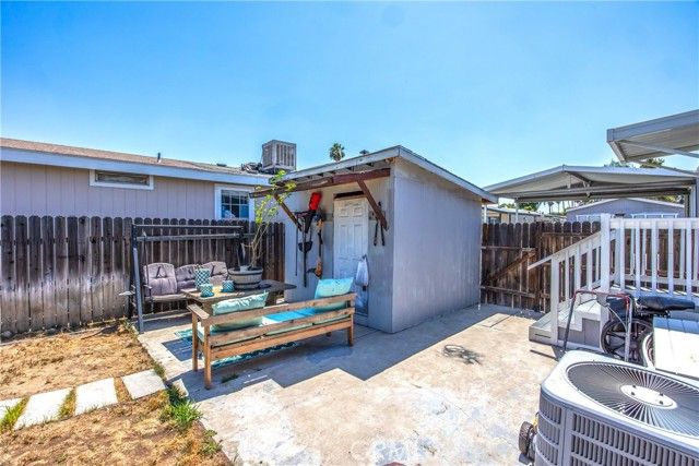 7717 Church 95, Highland, CA 92346