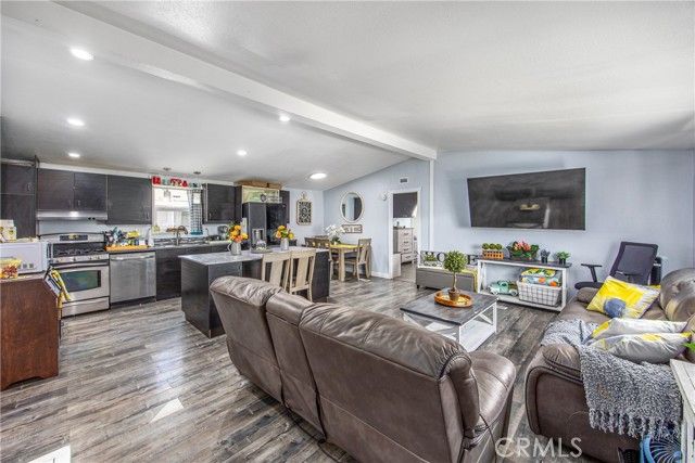 7717 Church 95, Highland, CA 92346