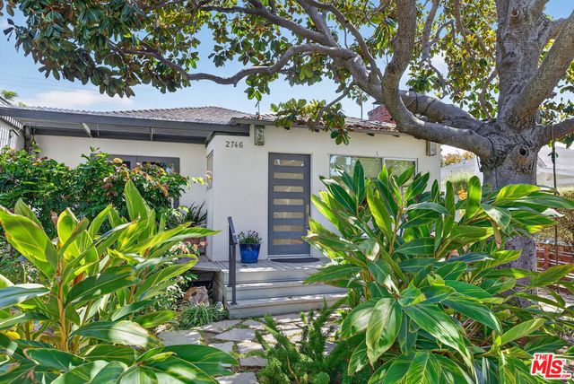 2746 Stoner Avenue, Los Angeles, CA 90064