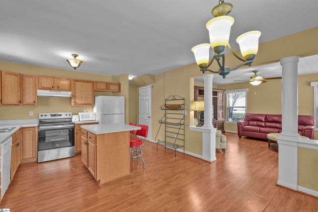 113 Aisha Street, Greenville, SC 29607