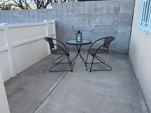 2948 Quail Pointe Drive NW, Albuquerque, NM 87120