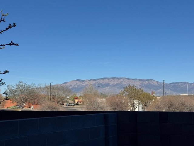 2948 Quail Pointe Drive NW, Albuquerque, NM 87120