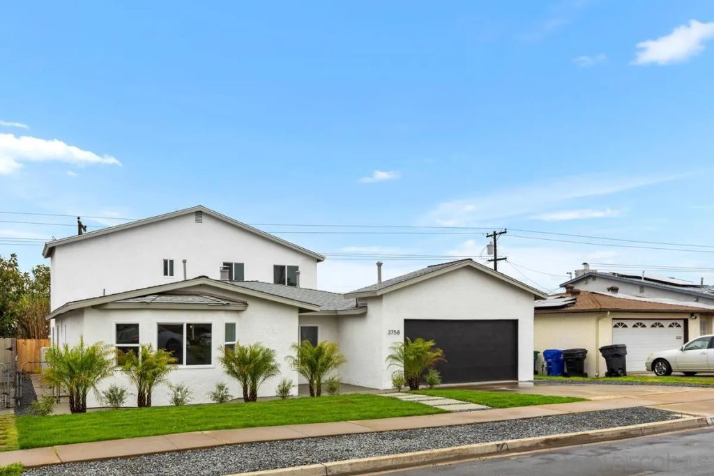 3758 Antiem St, Clairemont, CA 92111