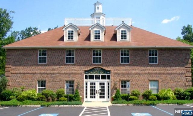 5415 Richmond Road, West Milford, NJ 07480