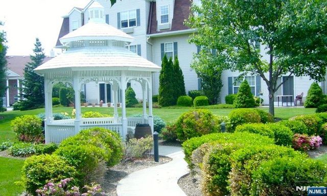 5415 Richmond Road, West Milford, NJ 07480