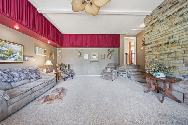 23590 N 3930 Road, Bartlesville, OK 74003