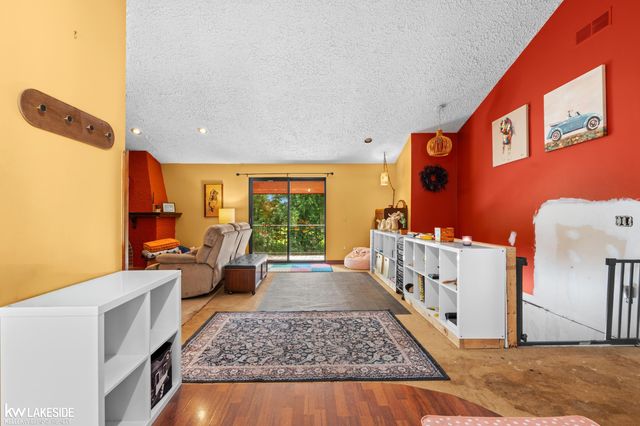 37632 Joanne Drive, Clinton Twp, MI 48036