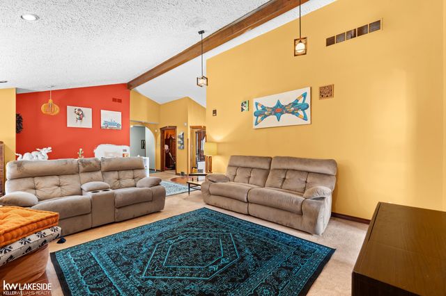 37632 Joanne Drive, Clinton Twp, MI 48036