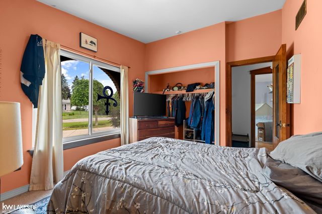 37632 Joanne Drive, Clinton Twp, MI 48036