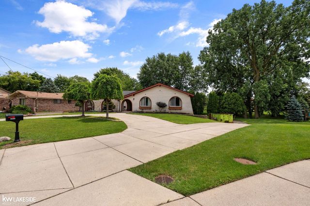 37632 Joanne Drive, Clinton Twp, MI 48036
