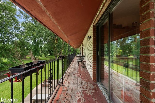 37632 Joanne Drive, Clinton Twp, MI 48036