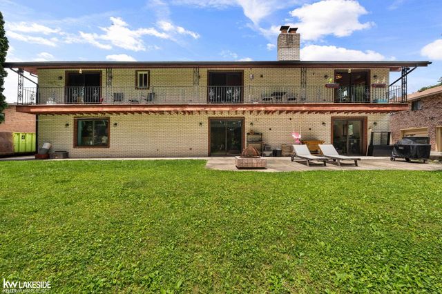 37632 Joanne Drive, Clinton Twp, MI 48036