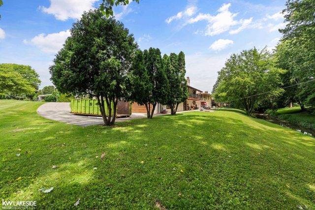 37632 Joanne Drive, Clinton Twp, MI 48036