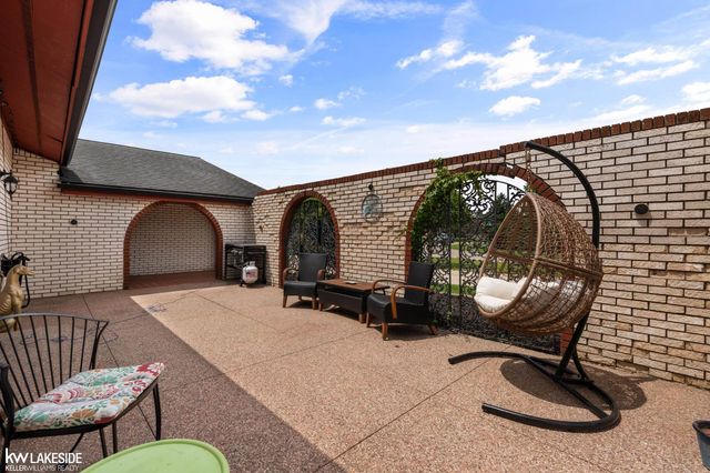 37632 Joanne Drive, Clinton Twp, MI 48036