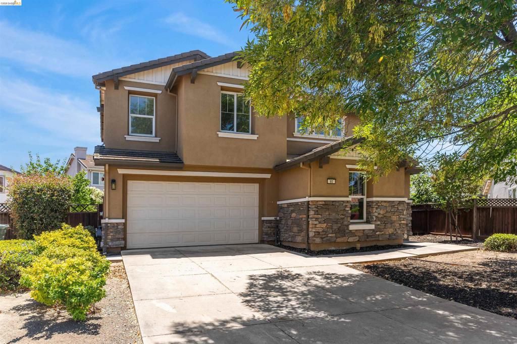Image 2 of property listing at 60 Narcissus Ct, Oakley, CA 94561