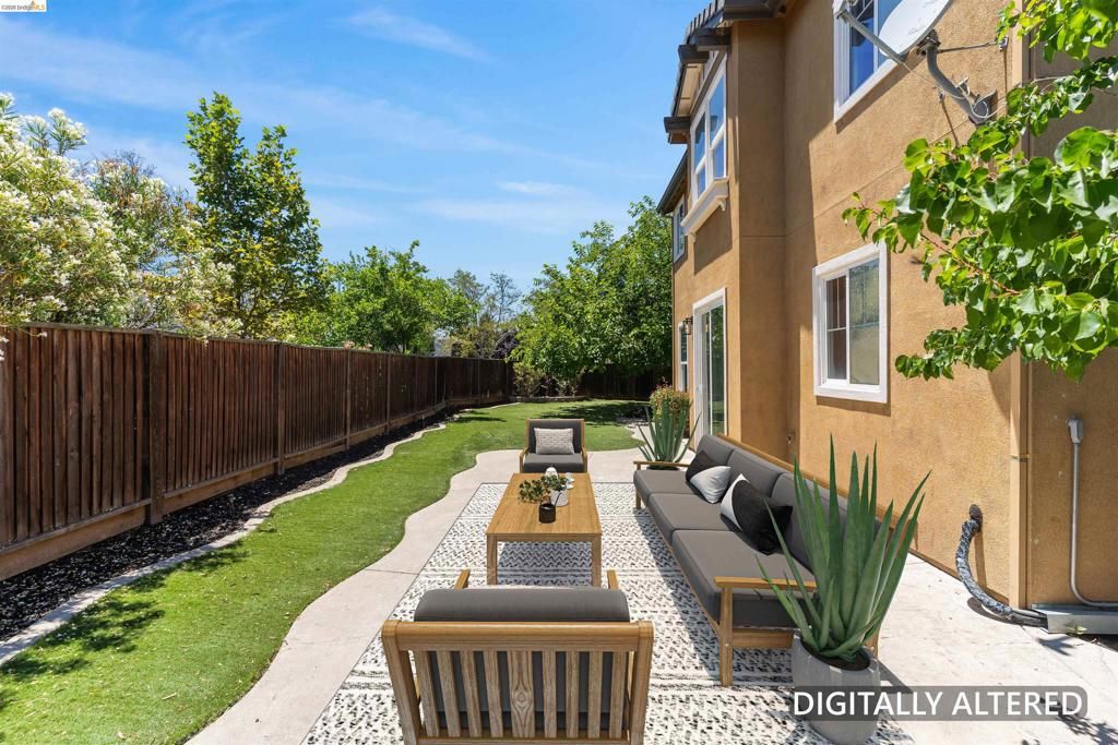 Image 35 of property listing at 60 Narcissus Ct, Oakley, CA 94561