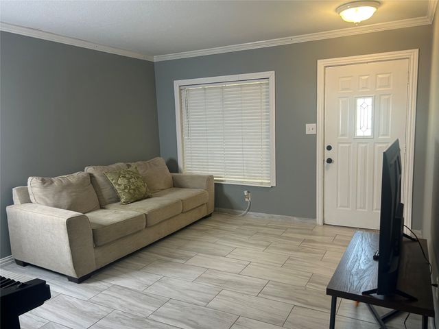 1408 Pikeview Terrace, Arlington, TX 76011