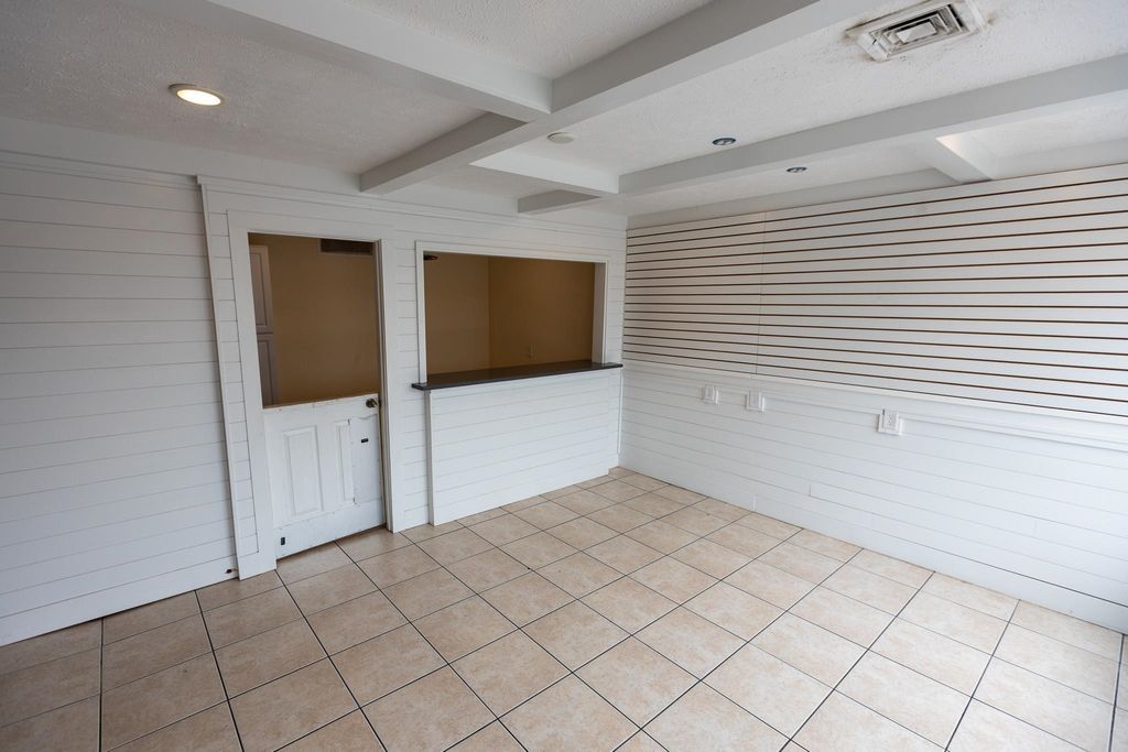 313 Highway 17 Business Unit B, Surfside Beach, SC 29575 — photo 2