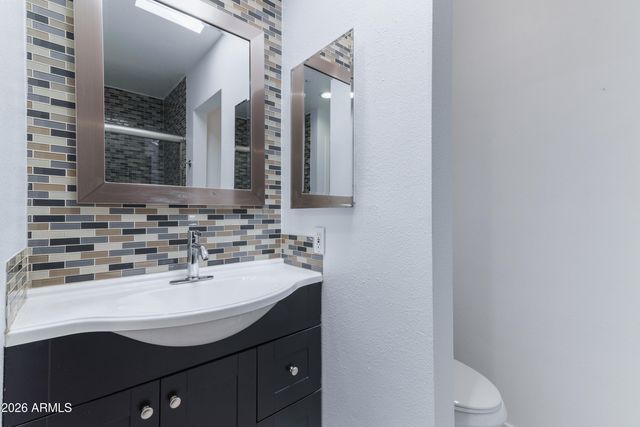 8702 E PLAZA Avenue, Scottsdale, AZ 85250