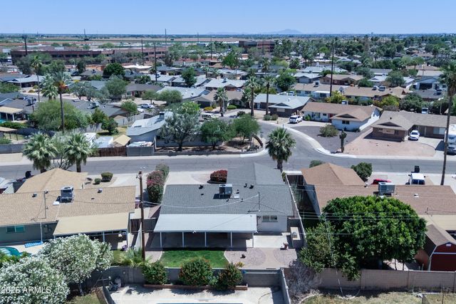 8702 E PLAZA Avenue, Scottsdale, AZ 85250