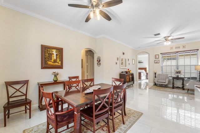 5827 Via De La Plata Circle, Delray Beach, FL 33484