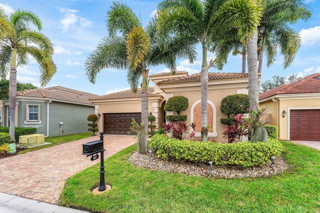 5827 Via De La Plata Circle, Delray Beach, FL 33484