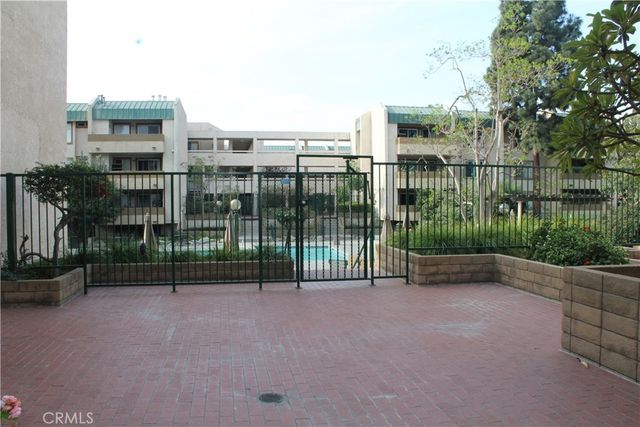 12141 Centralia Street 119, Lakewood, CA 90715