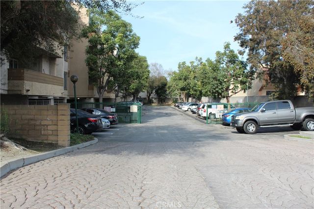 12141 Centralia Street 119, Lakewood, CA 90715