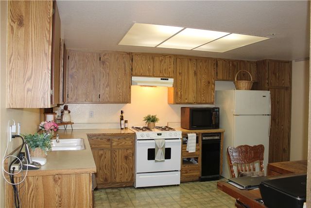12141 Centralia Street 119, Lakewood, CA 90715