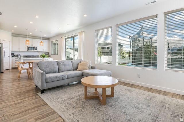 3261 S 2580 W, Syracuse, UT 84075