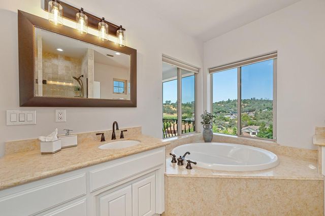3224 Bordeaux Dr, El Dorado Hills, CA 95762