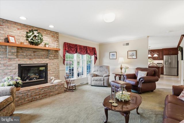1381 GARMAN DRIVE, Chambersburg, PA 17202