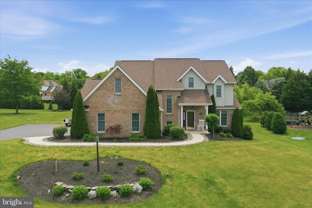 1381 GARMAN DRIVE, Chambersburg, PA 17202
