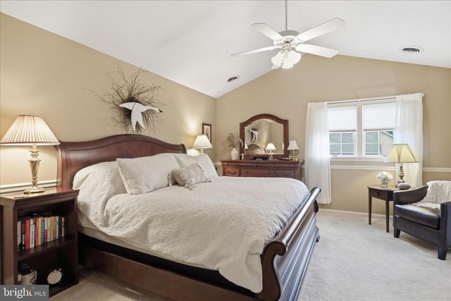 1381 GARMAN DRIVE, Chambersburg, PA 17202