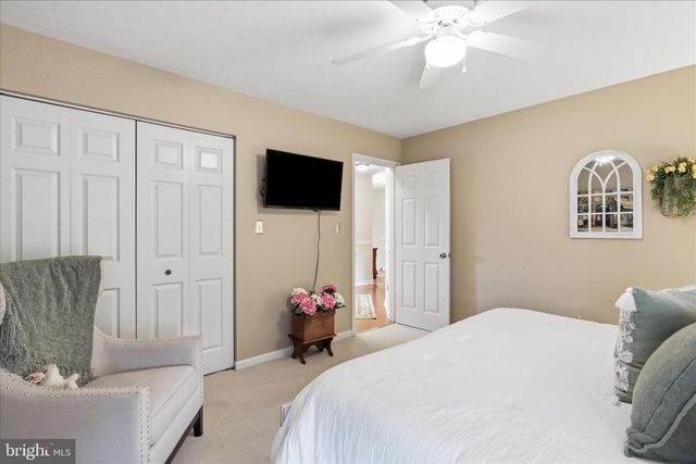 1381 GARMAN DRIVE, Chambersburg, PA 17202