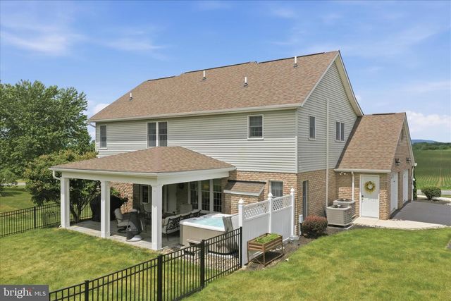 1381 GARMAN DRIVE, Chambersburg, PA 17202