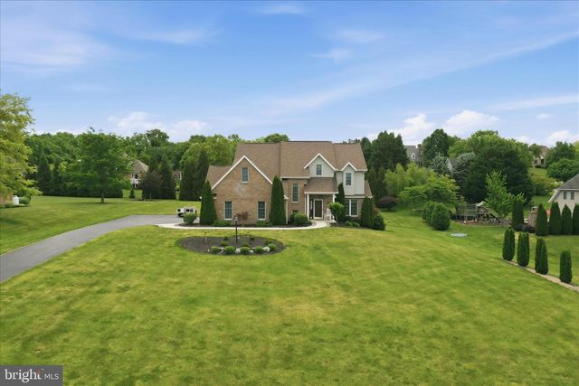 1381 GARMAN DRIVE, Chambersburg, PA 17202