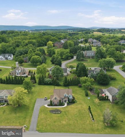 1381 GARMAN DRIVE, Chambersburg, PA 17202