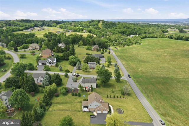 1381 GARMAN DRIVE, Chambersburg, PA 17202