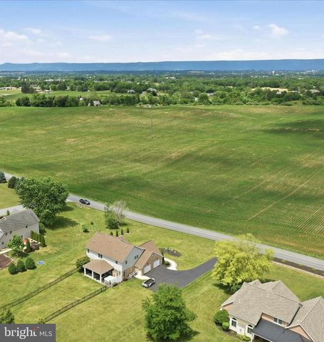 1381 GARMAN DRIVE, Chambersburg, PA 17202